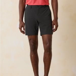 Like New Men's Tommy Bahama Island Zone Chip Shot golf shorts in black